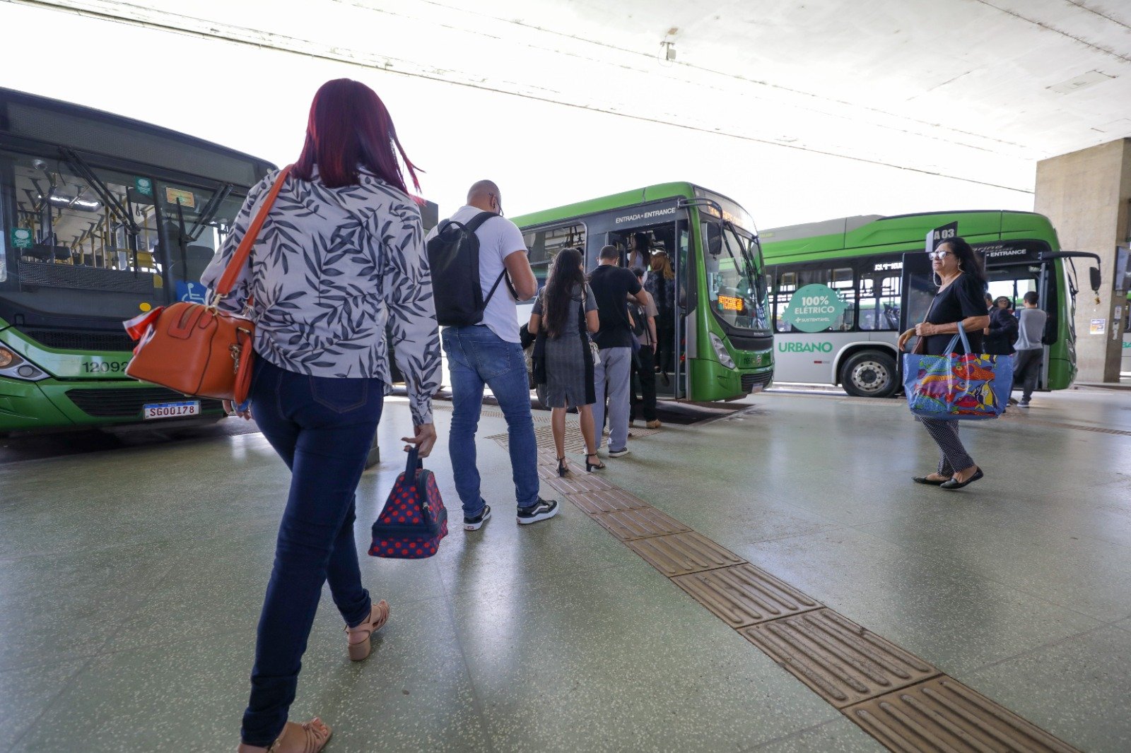 Entre os 10 maiores do país, Carnaval do DF terá transporte público de graça e Eixão do Lazer durante a folia Entre os 10 maiores do país, Carnaval do DF terá transporte público de graça e Eixão do Lazer durante a folia