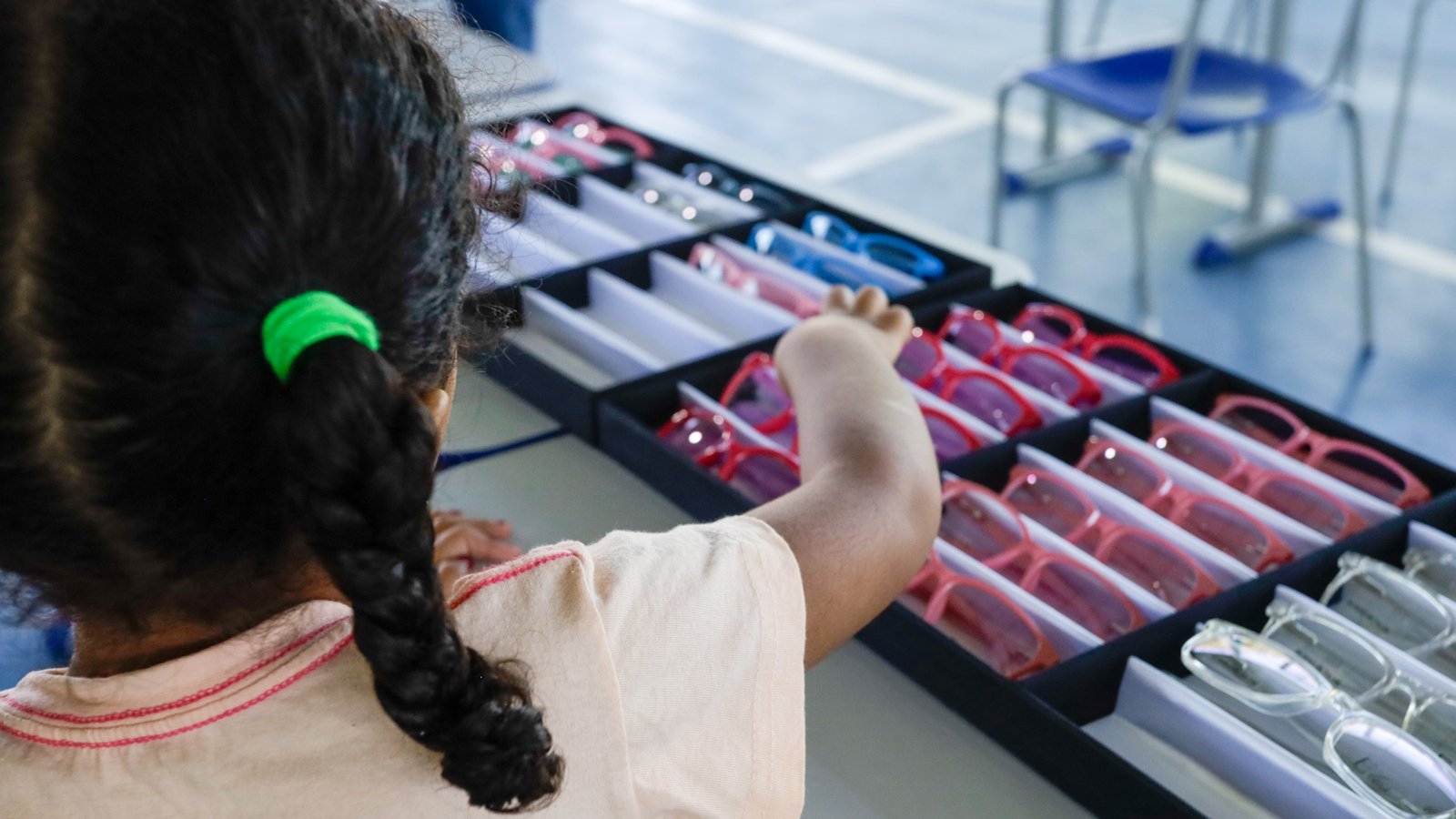 Mais de 15 mil alunos da rede pública de ensino do DF receberão atendimento oftalmológico gratuito Mais de 15 mil alunos da rede pública de ensino do DF receberão atendimento oftalmológico gratuito