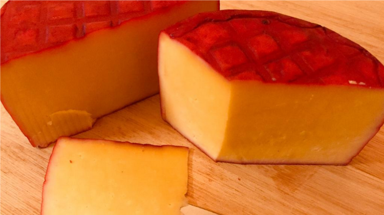 Queijaria do Lago Oeste recebe certificado de registro