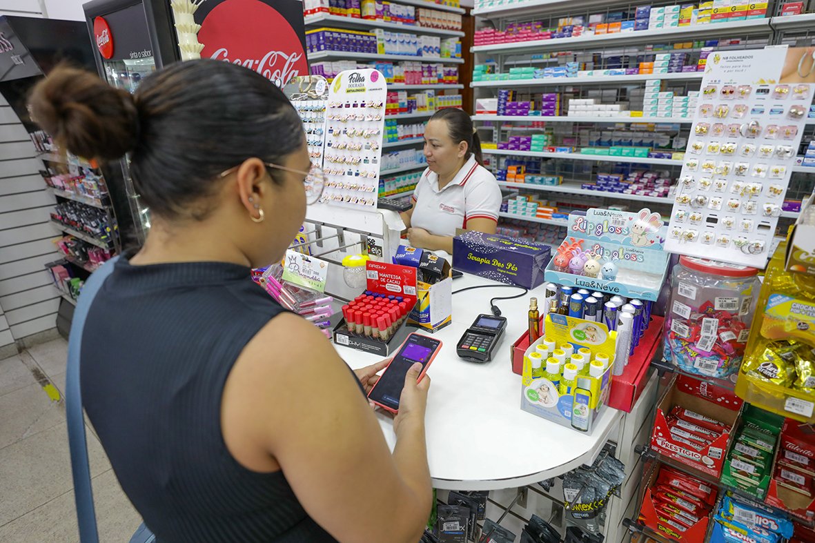 Setores de comércio e serviços do DF superam expectativa e ficam acima da média nacional Setores de comércio e serviços do DF superam expectativa e ficam acima da média nacional