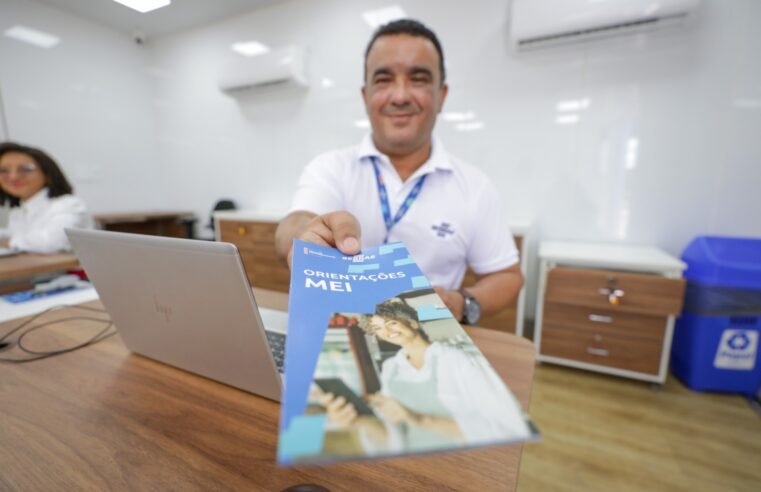 Unidade móvel do Sebrae-DF auxilia comerciantes da Rodoviária do Plano Piloto a se formalizarem