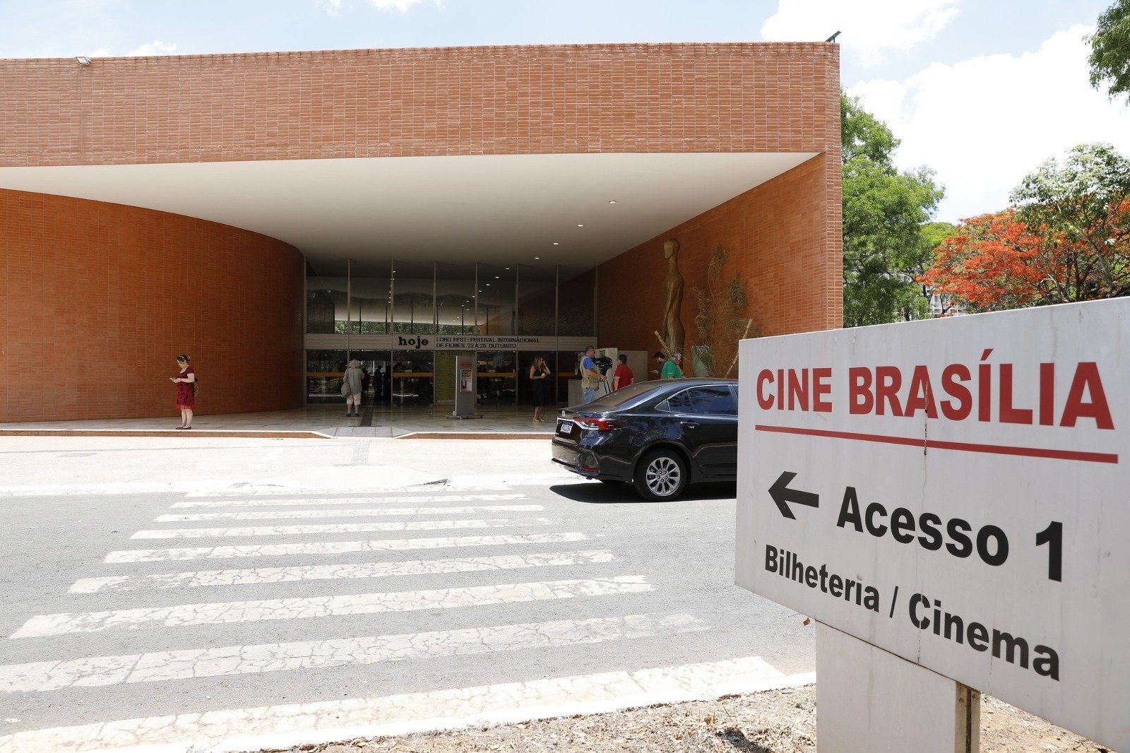 Cine Brasília celebra o mês das mulheres com Mostra Chantal Akerman Cine Brasília celebra o mês das mulheres com Mostra Chantal Akerman