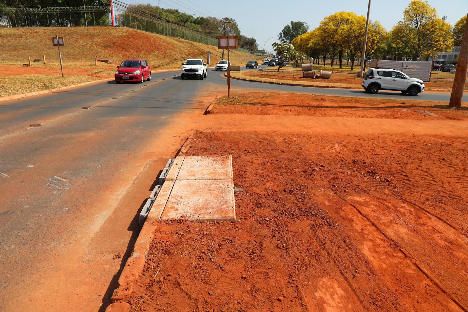 Construídas em pontos estratégicos da Asa Norte, bocas de lobo do Drenar DF já estão prontas Construídas em pontos estratégicos da Asa Norte, bocas de lobo do Drenar DF já estão prontas