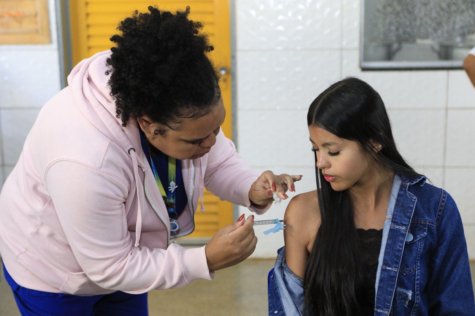 DF amplia vacinação contra HPV para adolescentes até 19 anos DF amplia vacinação contra HPV para adolescentes até 19 anos