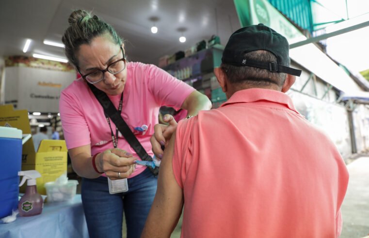 De bebês a idosos, calendário de vacinação de rotina é maior aliado na prevenção de doenças