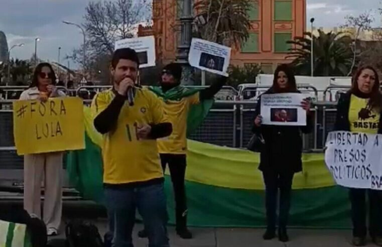 Em Barcelona, protesto por anistia critica ‘Justiça corrompida’ no Brasil