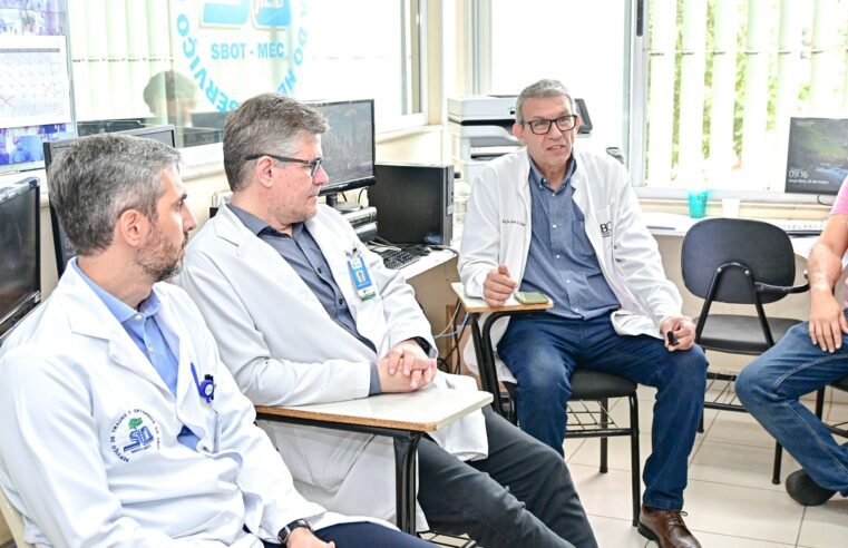 Hospital de Base recebe visita de oncologista da USP para mapeamento nacional de centros especializados