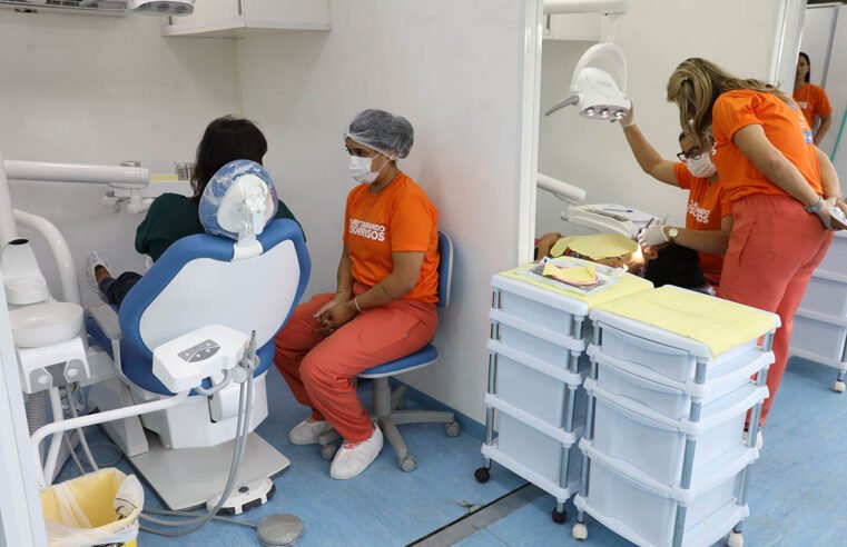 Mulheres do Paranoá recebem atendimento odontológico gratuito nesta quinta-feira (20)