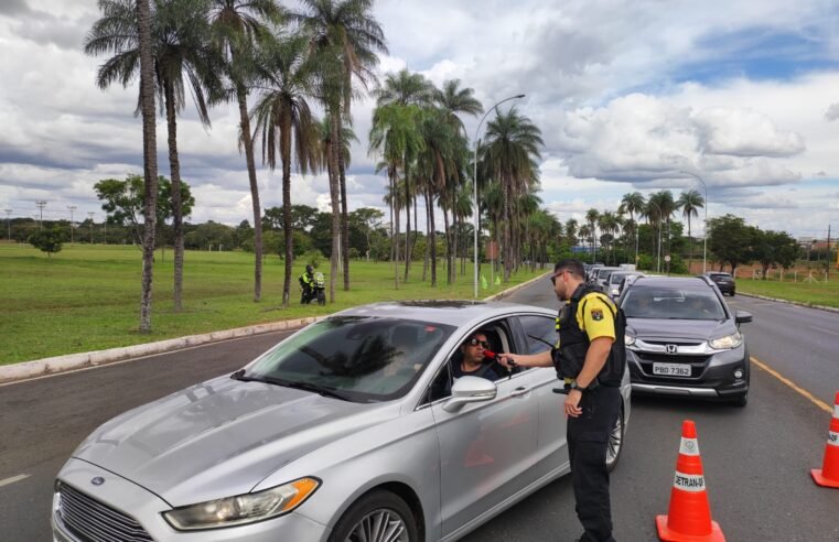 Operação Carnaval Seguro aborda 267 motoristas em São Sebastião, Taguatinga e no Parque da Cidade
