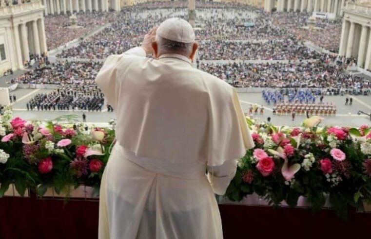 Papa Francisco permanece estável sem novas crises respiratórias