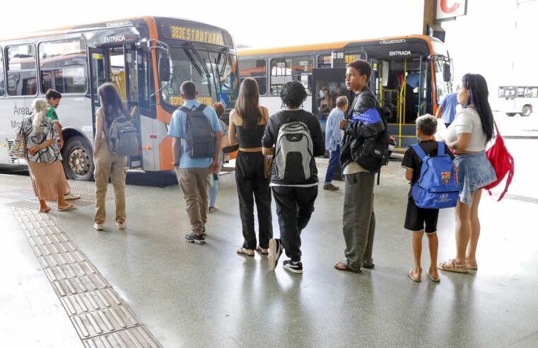 Pela primeira vez, população do DF utiliza transporte público de graça no Carnaval