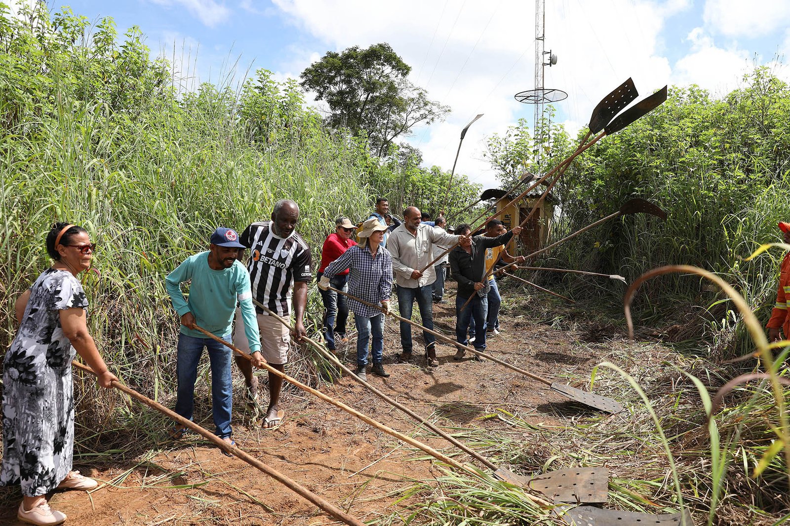 Produtores rurais de Ceilândia recebem capacitação para prevenir e combater incêndios florestais Produtores rurais de Ceilândia recebem capacitação para prevenir e combater incêndios florestais