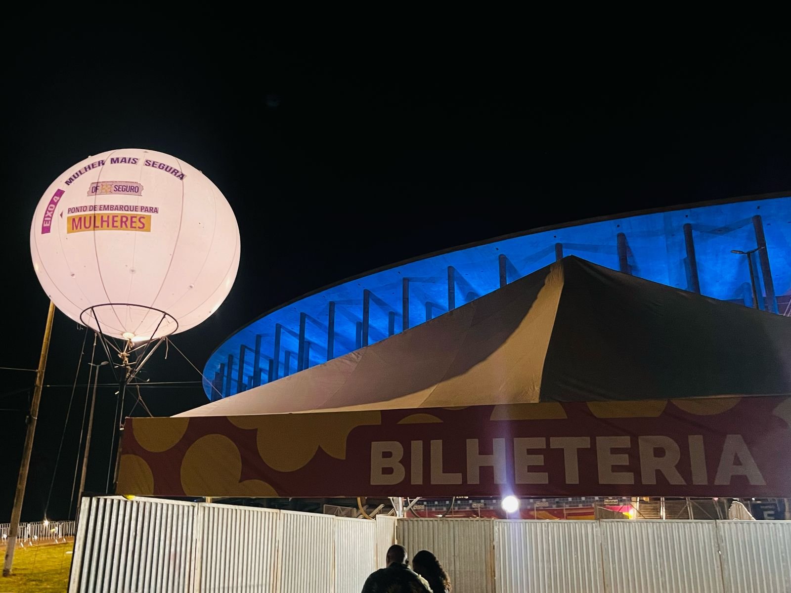 Proteção às mulheres é reforçada na primeira noite de Carnaval Proteção às mulheres é reforçada na primeira noite de Carnaval