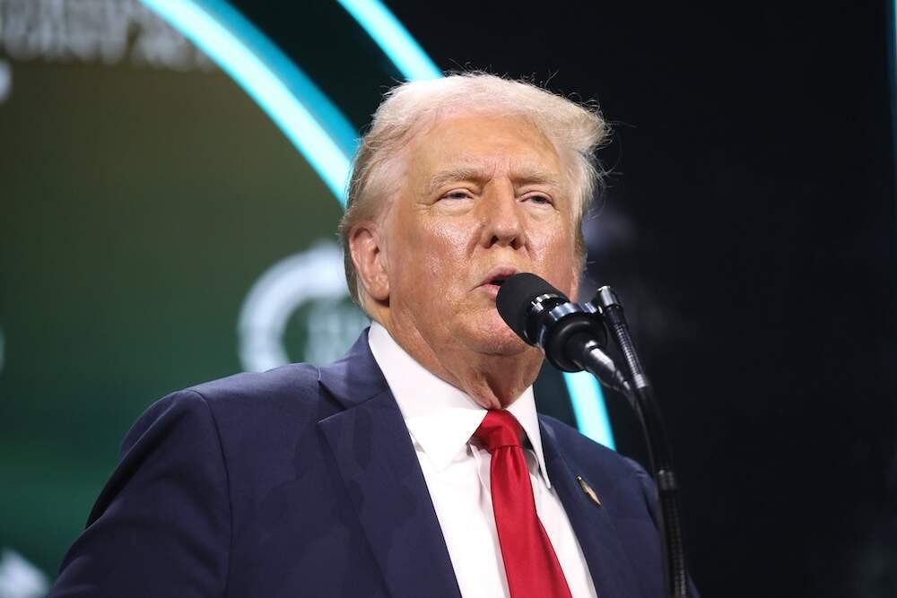 Trump reforça ofensiva contra mudança de sexo em crianças: ‘você é perfeita como Deus a fez’ Trump reforça ofensiva contra mudança de sexo em crianças: ‘você é perfeita como Deus a fez’