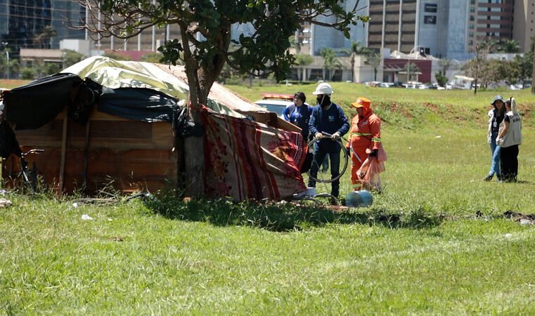 Ação de acolhimento atende 44 pessoas em situação de rua, nesta semana