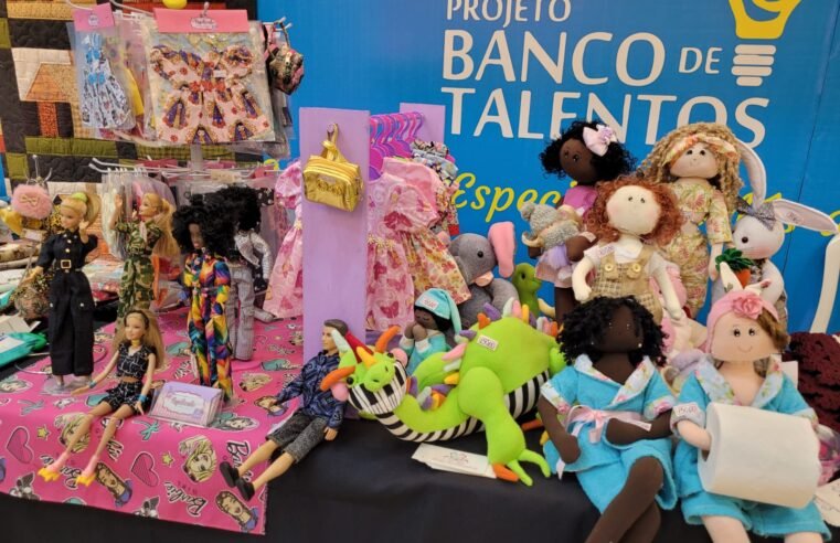 Artesãs do Banco de Talentos exibem suas criações em shopping de Brasília