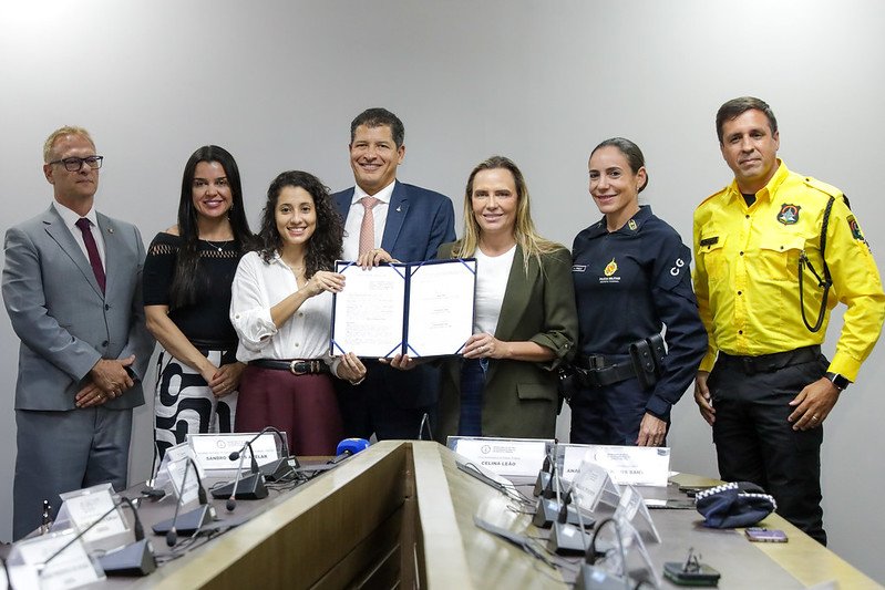 Brasília será primeira cidade do Centro-Oeste com botão de emergência na Uber ligado ao 190 Brasília será primeira cidade do Centro-Oeste com botão de emergência na Uber ligado ao 190