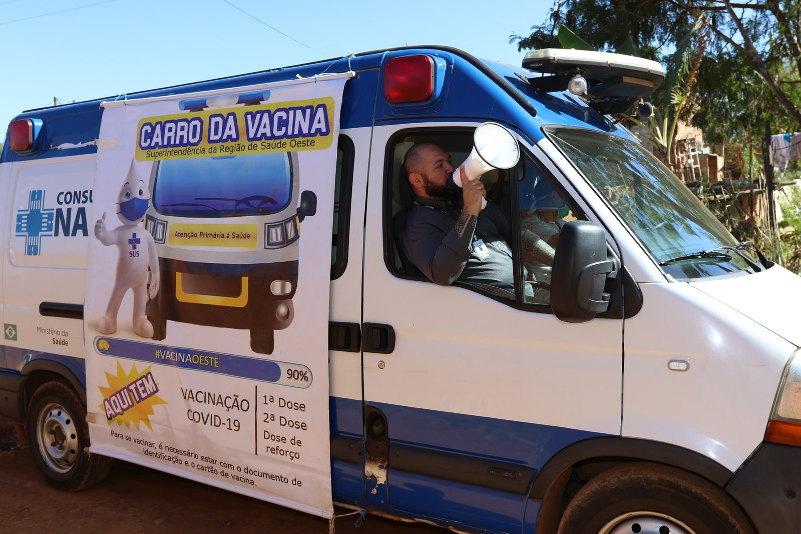 Carro da Vacina ganha prêmio de experiências bem-sucedidas em saúde Carro da Vacina ganha prêmio de experiências bem-sucedidas em saúde