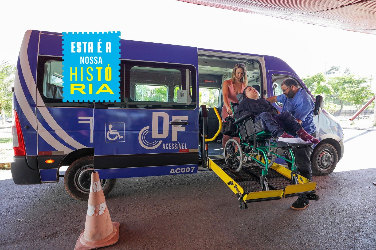 GDF amplia oportunidades de emprego, no esporte e investe na mobilidade para as pessoas com deficiência GDF amplia oportunidades de emprego, no esporte e investe na mobilidade para as pessoas com deficiência