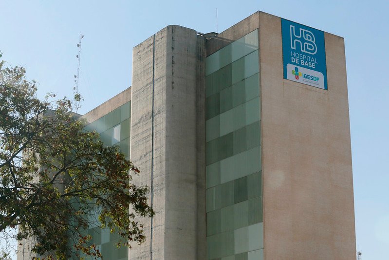 Inaugurado em 1960, Hospital de Base se consolida como referência em atendimento de alta complexidade Inaugurado em 1960, Hospital de Base se consolida como referência em atendimento de alta complexidade