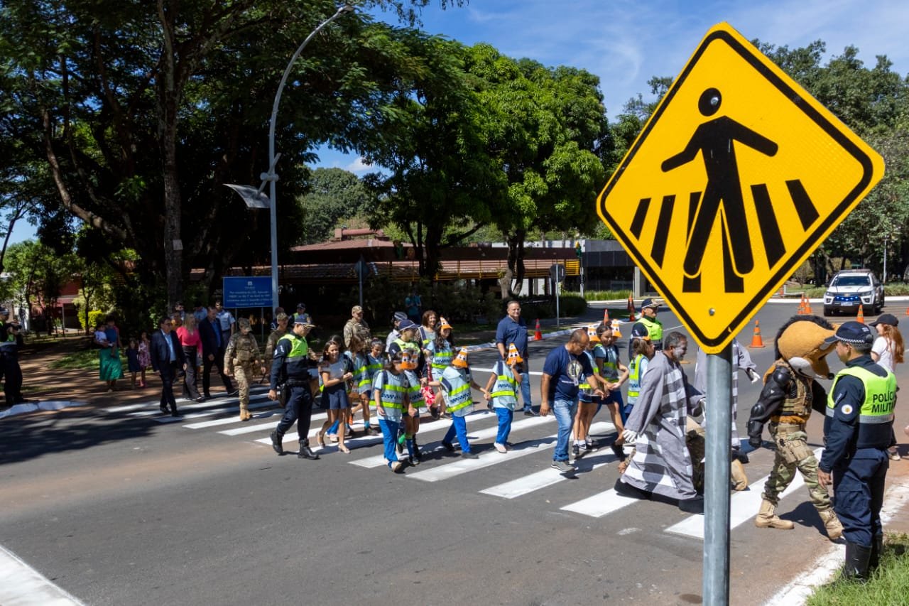 Local da primeira faixa de pedestre implantada no DF tem ação educativa nesta terça (1º/4) Local da primeira faixa de pedestre implantada no DF tem ação educativa nesta terça (1º/4)