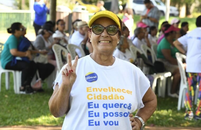 Projeto Viver 60+ leva mais de 100 idosos a passeio no Zoológico de Brasília