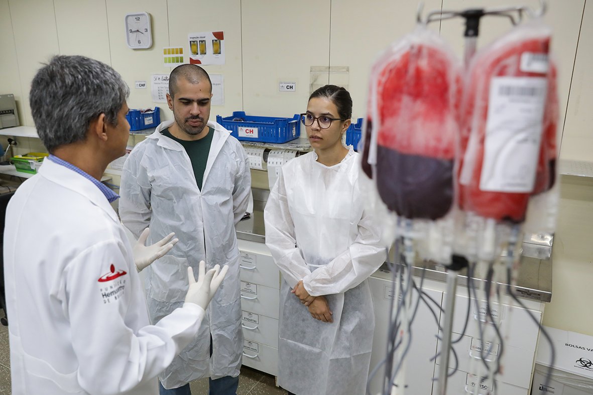 Vencedor de ação do Hemocentro conhece o caminho do sangue até os hospitais Vencedor de ação do Hemocentro conhece o caminho do sangue até os hospitais