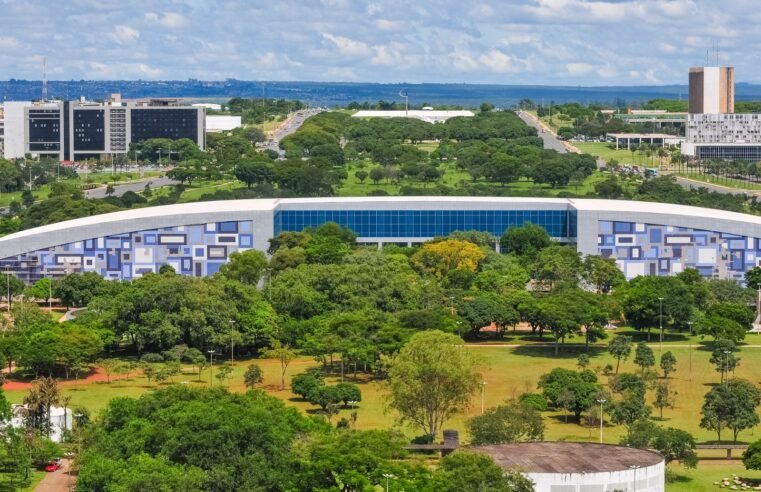 XXIV Marcha dos Gestores e Legislativos Municipais impacta trânsito no Eixo Monumental