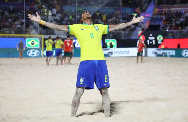 Brasil vence Portugal com golaços e vai à final da Copa de futebol de areia