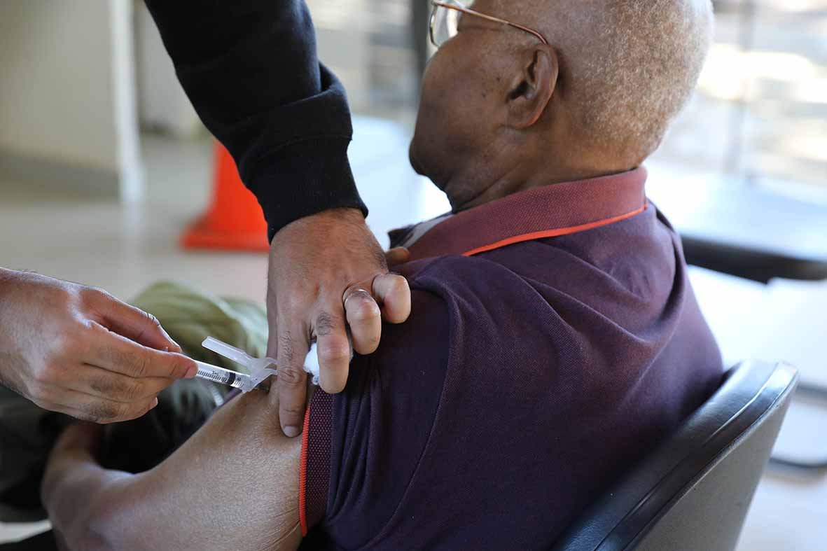 Brasilienses aproveitam ampliação de grupos para se vacinar contra a gripe Brasilienses aproveitam ampliação de grupos para se vacinar contra a gripe