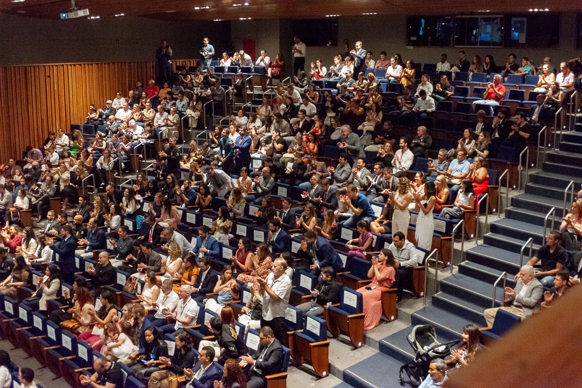 CLDF aprova novas regras para o cumprimento de carga horária de servidores CLDF aprova novas regras para o cumprimento de carga horária de servidores
