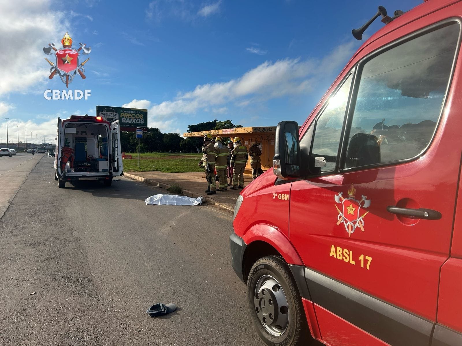 Ciclista morre após ser atropelado na Via Estrutural
