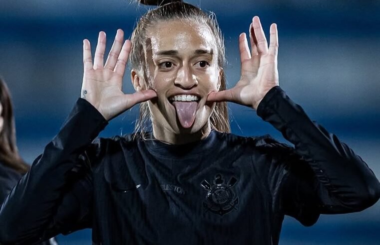 Corinthians atropela Santos, vira líder do Paulistão Feminino e mantém tabu