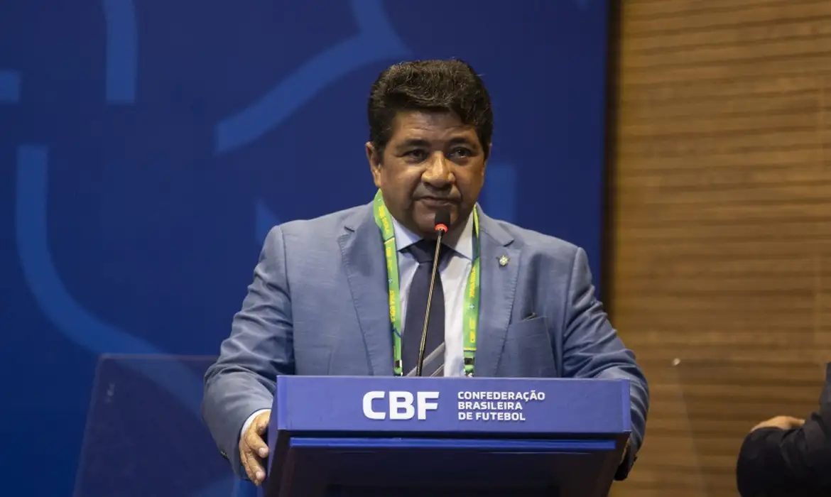 Deputada pede ao STF que tire Ednaldo da CBF após suposta assinatura falsa Deputada pede ao STF que tire Ednaldo da CBF após suposta assinatura falsa