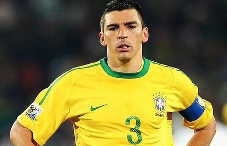 Ex-zagueiro Lúcio é internado em Brasília após sofrer queimaduras