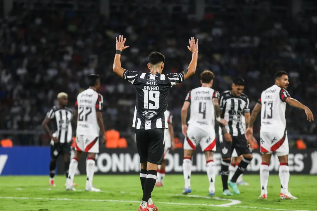 Flamengo abusa dos erros, cede o empate ao Central Córdoba e se complica na Libertadores Flamengo abusa dos erros, cede o empate ao Central Córdoba e se complica na Libertadores