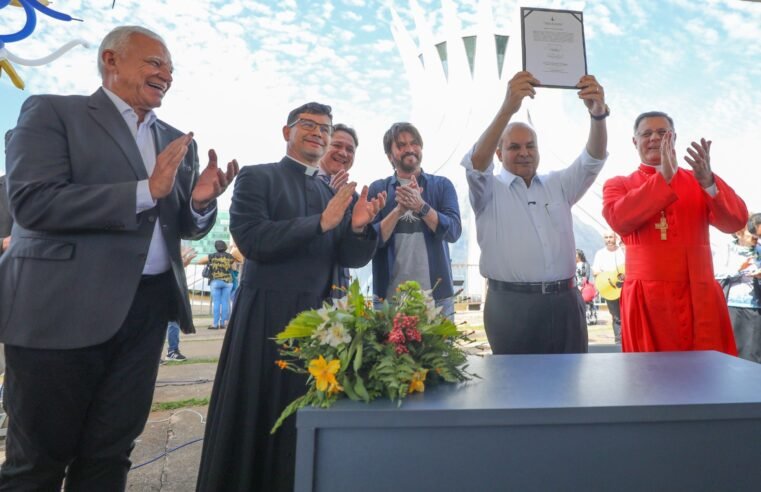 GDF assina acordo para garantir conservação da Catedral Metropolitana de Brasília