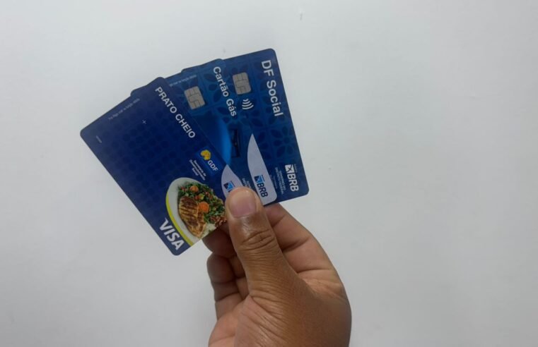 GDF não envia cartões de benefícios sociais para a casa dos cidadãos