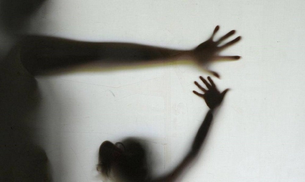 Homem é preso após estuprar e engravidar enteada de 15 anos em Águas Lindas (GO) Homem é preso após estuprar e engravidar enteada de 15 anos em Águas Lindas (GO)