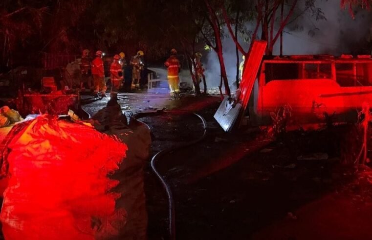 Incêndio em barraco mobiliza socorro do CBMDF