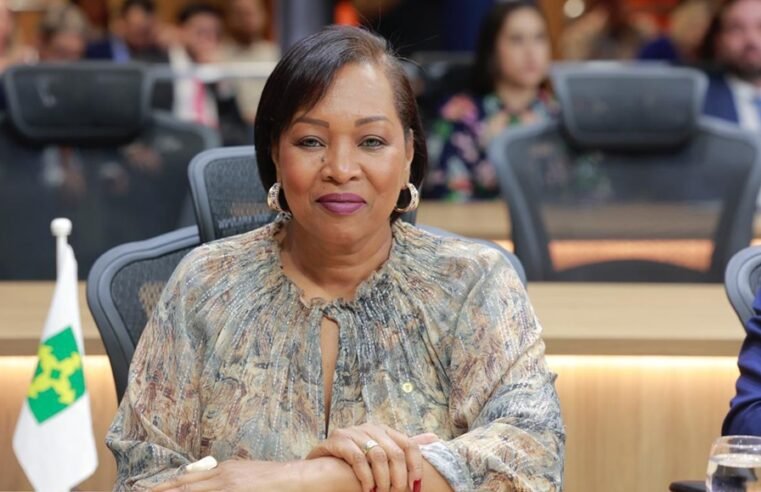 Investimentos em obras e diálogo: atuação de Dra. Jane no Paranoá e Itapoã