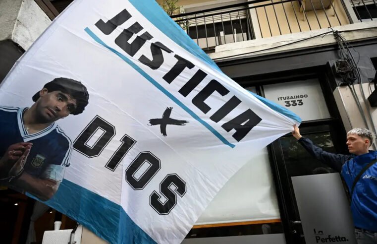 Julgamento da morte de Maradona é suspenso após questionamentos a juíza
