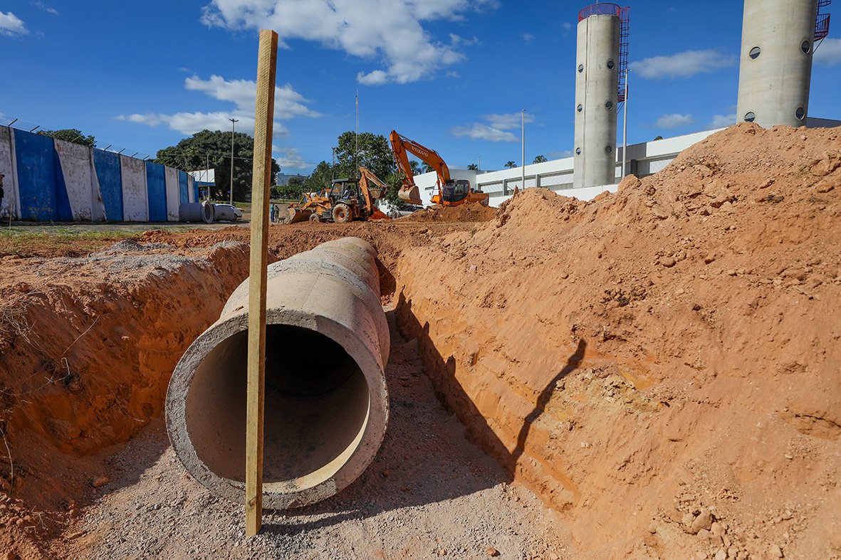 Obras na Quadra 1 do Paranoá vão ampliar capacidade de drenagem pluvial na região