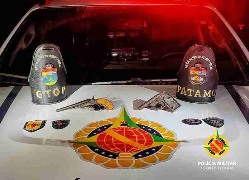 PMDF apreende adolescentes e prende dois homens por posse ilegal de arma em festa no DF PMDF apreende adolescentes e prende dois homens por posse ilegal de arma em festa no DF