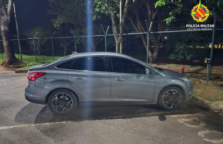 PMDF prende dupla com carro roubado e placa adulterada durante Operação Álcool Zero na Asa Sul