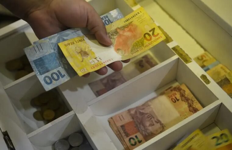 Portabilidade de consignado para CLT entre bancos começa a valer