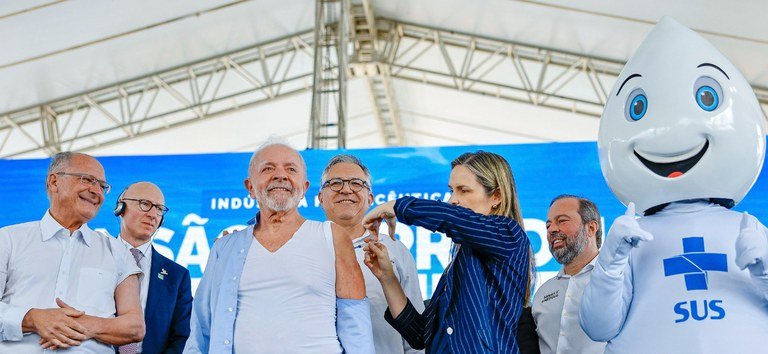 Sábado tem Dia D para vacinação contra gripe no DF Sábado tem Dia D para vacinação contra gripe no DF