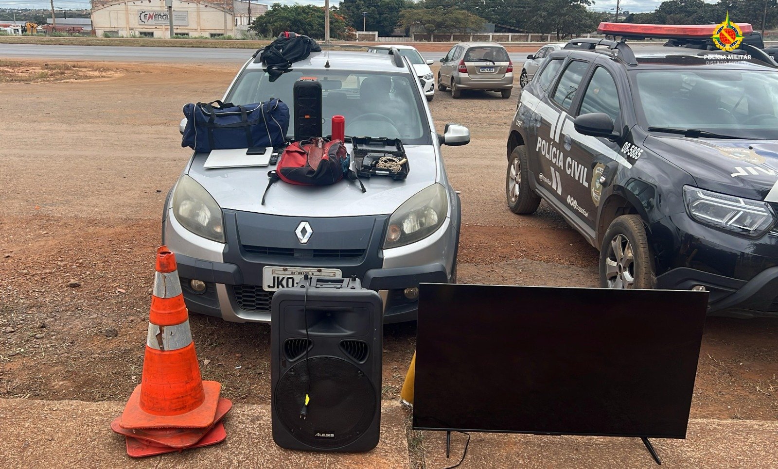 Suspeito é detido após roubo em igreja no Jardim Botânico Suspeito é detido após roubo em igreja no Jardim Botânico
