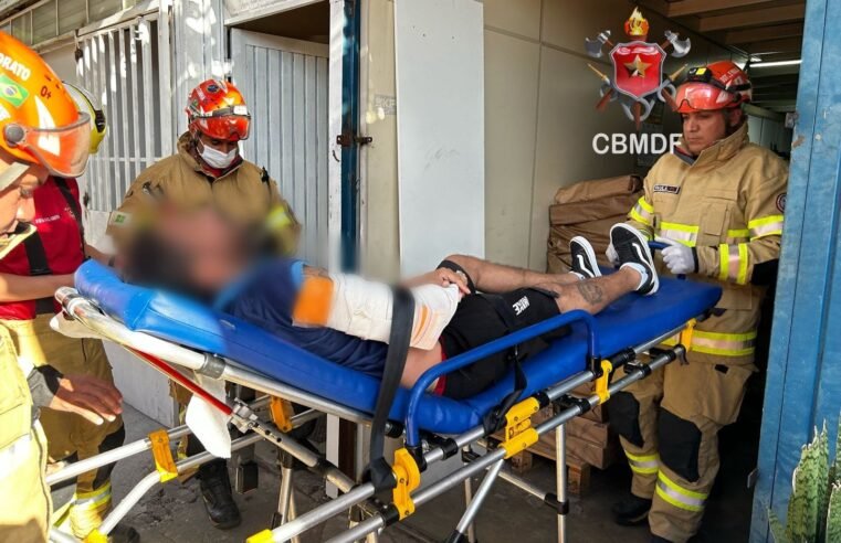 Trabalhador de gráfica sofre acidente em máquina de corte no DF