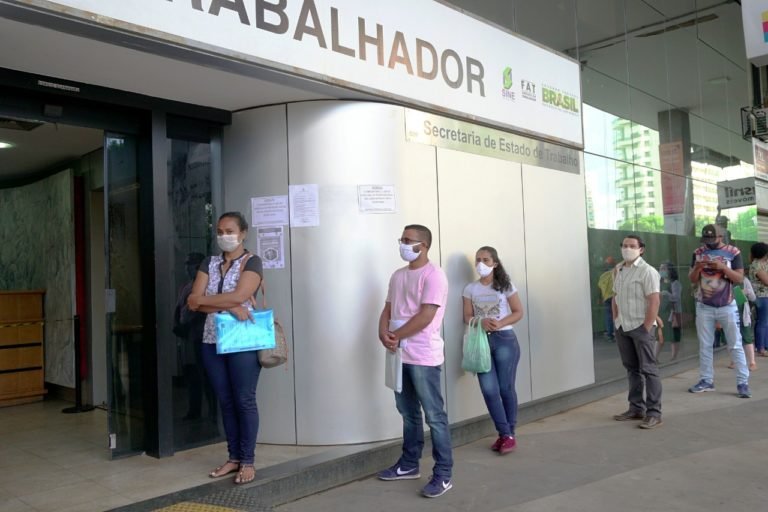 Agências do trabalhador tem 573 oportunidades disponíveis nesta quinta-feira (12) Agências do trabalhador tem 573 oportunidades disponíveis nesta quinta-feira (12)